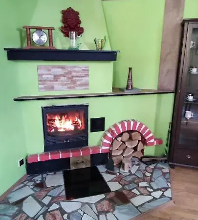 Libertas マリアーンスケー・ラーズニェ